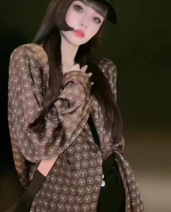 Printed oversized shirt brown v