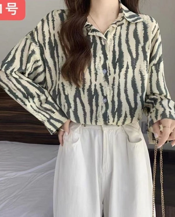 Printed oversized shirt grey zebra
