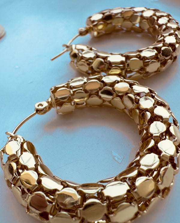 Viral hoop earrings