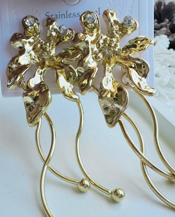 Studded susy earrings