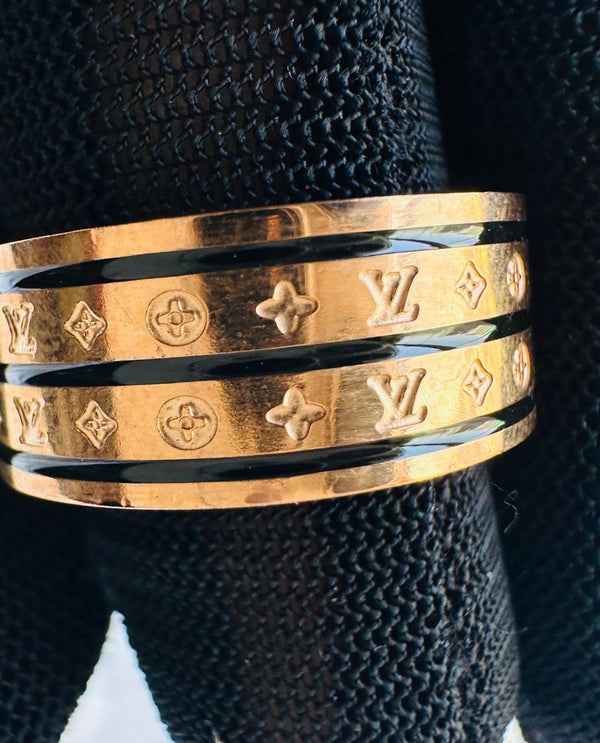 Minogram band ring size 7  ELIGIBLE FOR SAME DAY DELIVERY in MUMBAI