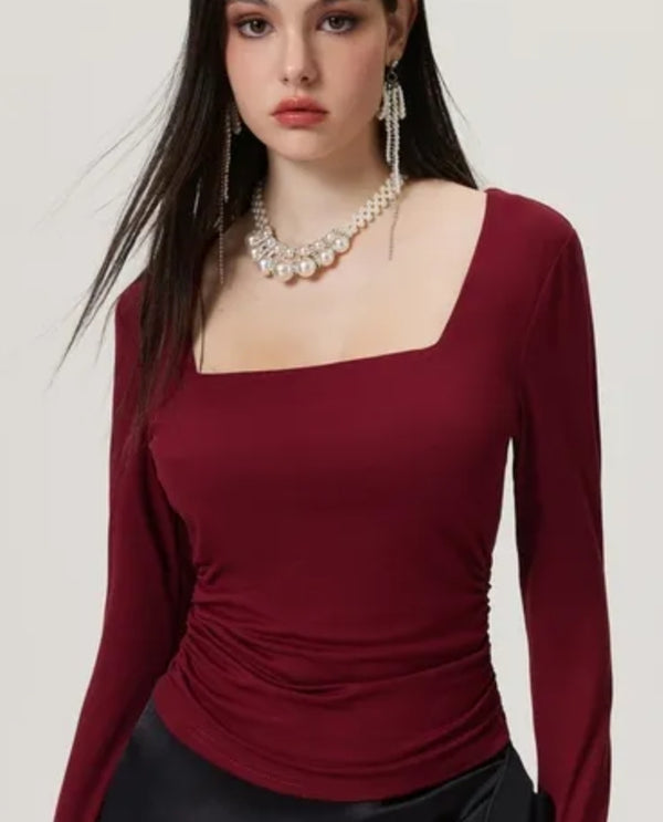 Side gathering square neck tee