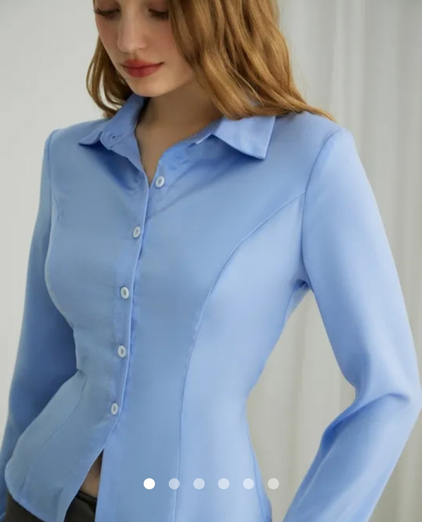 Back tie ruffle plucket shirt