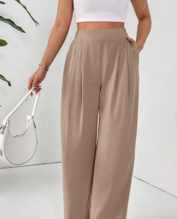 Pleated relaxed fit wide leg pant